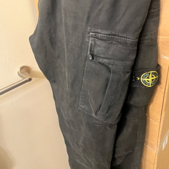 Stone island cargo pants, barely worn - Picture 4 of 6
